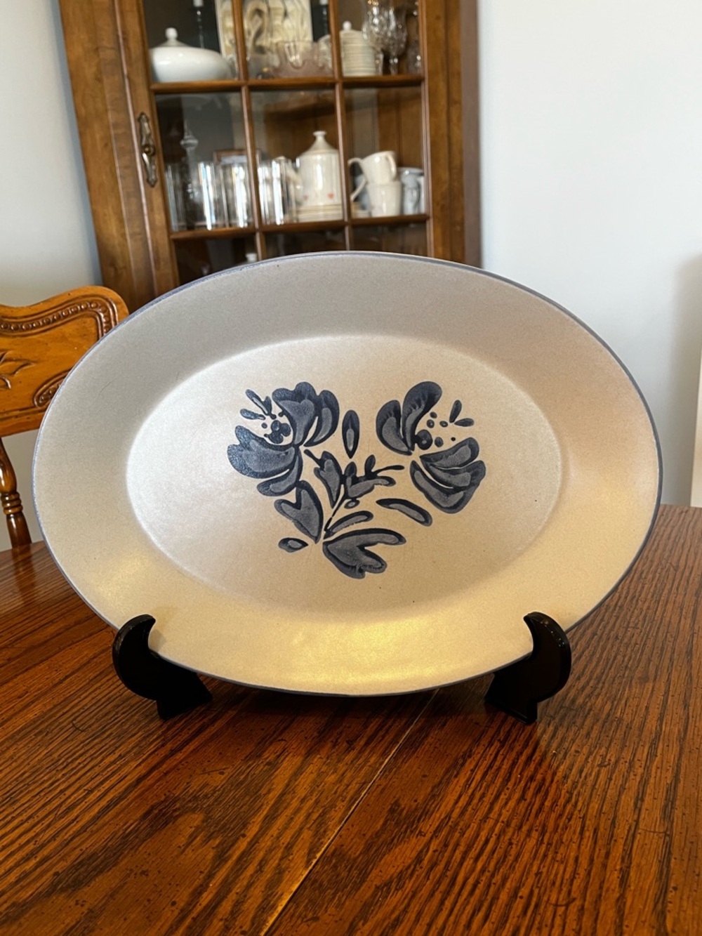 Pfaltzgraff Yorktowne Oval Stoneware Serving Platter 10x14”